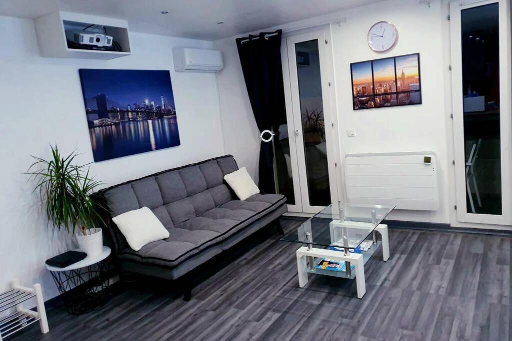Superbe Studio De 30M2 Proche De Paris พัวส์ซี ภายนอก รูปภาพ